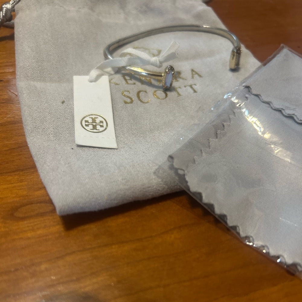 Kendra Scott Edie Open Cuff/bangle Bracelet - Picture 12 of 12